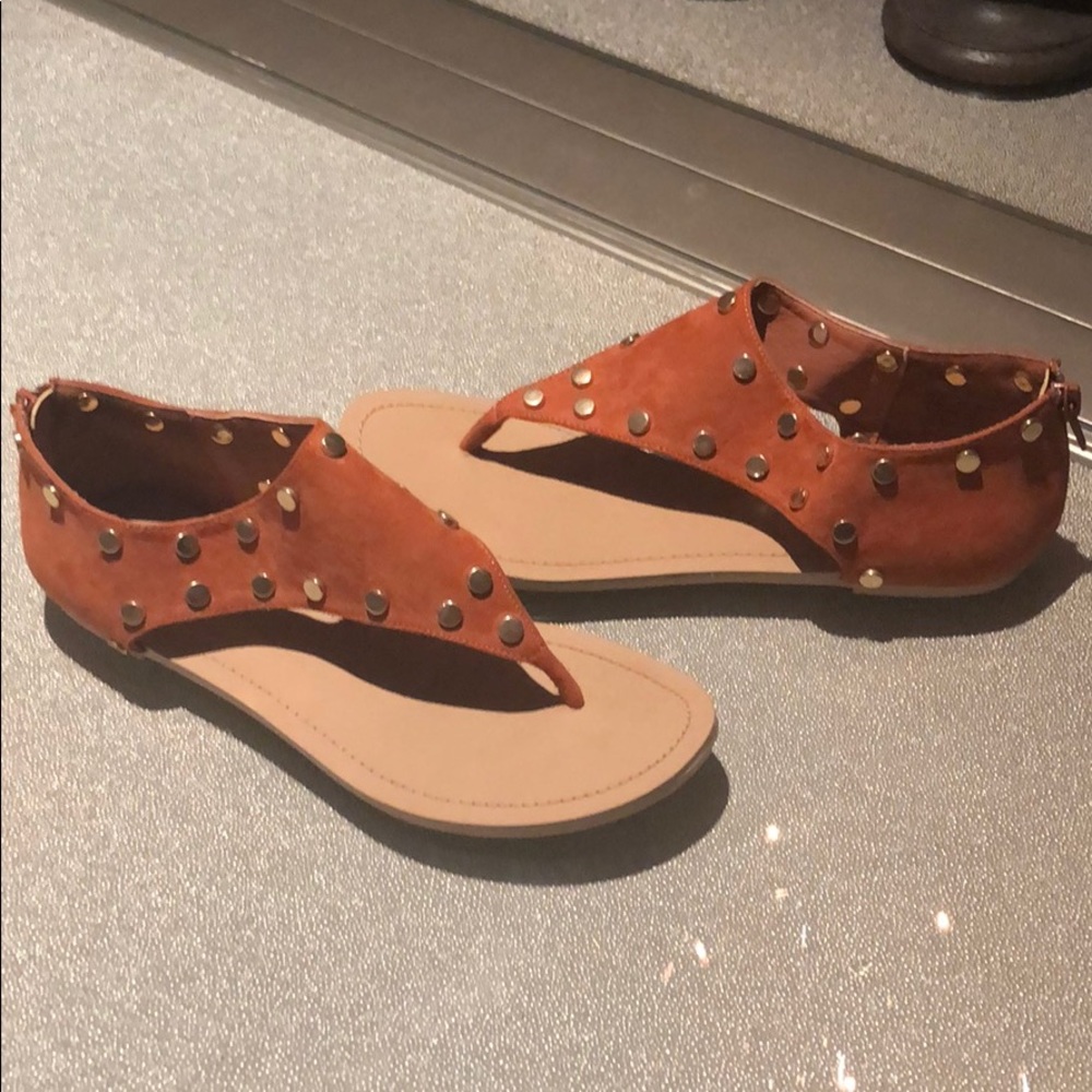 Adorable Shoedazzle sandals!!